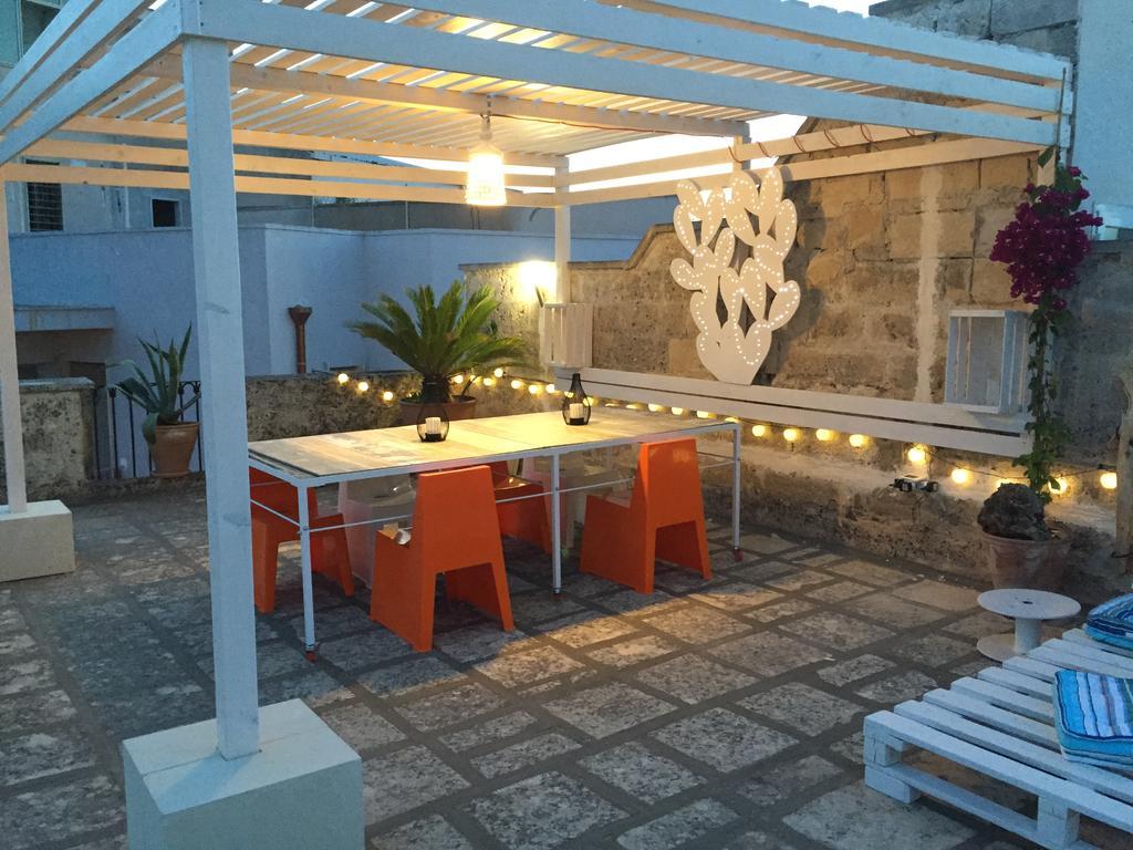 B&B Le Giravolte Лечче Экстерьер фото
